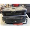 Image 1 : TITAN ZIPPERLESS COLD LOCK COOLER WITH THERMAL FLASK WATER BOTTLE