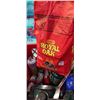 Image 2 : CONTAINER OF LIGHTER FUEL, BUTANE AND CHARCOAL