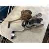Image 1 : 2 BOAT TRAILER WINCHES