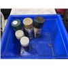 Image 3 : BIN OF SPRAY PAINT