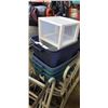 Image 1 : RUBBERMAID TOTES AND PLASTIC ORGANIZER