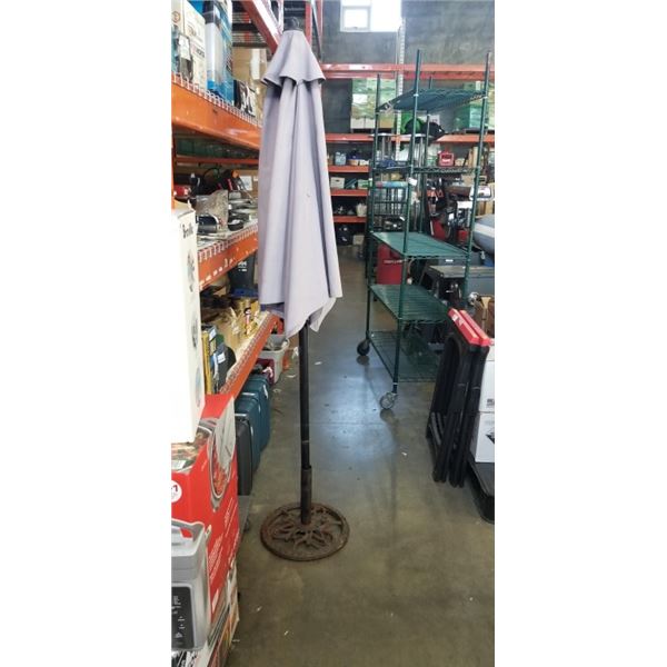 PATIO UMBRELLA WITH STAND