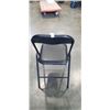 Image 4 : LOT OF 10 BLACK FOLDING CHAIRS