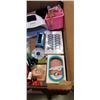 Image 3 : NAIL POLISH, UV LIGHT, LASHES AND MORE