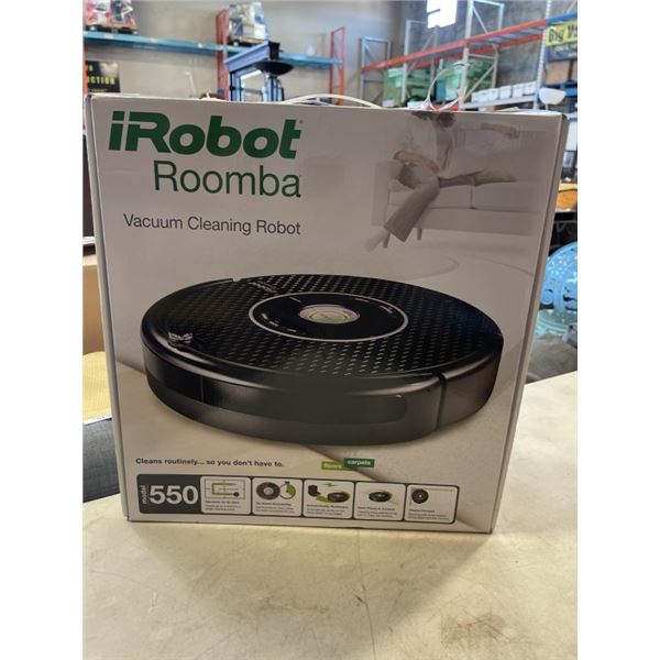 IROBOT 550 VACUUM CLEANING ROBOT