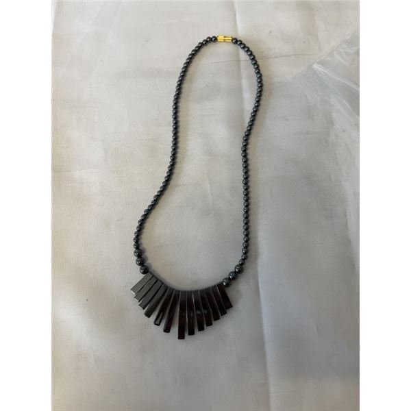 BLACK ALASKAN DIAMOND HEMETITE STONE BEAD NECKLACE