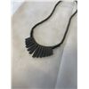 Image 2 : BLACK ALASKAN DIAMOND HEMETITE STONE BEAD NECKLACE