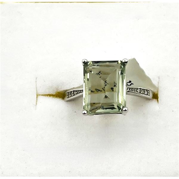 STERLING SILVER NATURAL GREEN AMETHYST (3CT) WITH CZ (0.06CT) RING, SIZE 8, W/A $400.00.