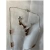 Image 2 : VINTAGE CULTURED FRESHWATER PEARL NECKLACE WITH MATCHING EARRINGS