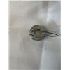 Image 3 : VINTAGE 925 STERLING SILVER W/ MABE PEARLS PAIR OF EARRINGS