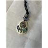 Image 2 : IVORY BONE W/ ABALONE SHELL INLAID BEAR CLAW PENDANT ON CORD NECKLACE