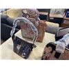 Image 4 : LOT OF NEW WOMENS PURSES