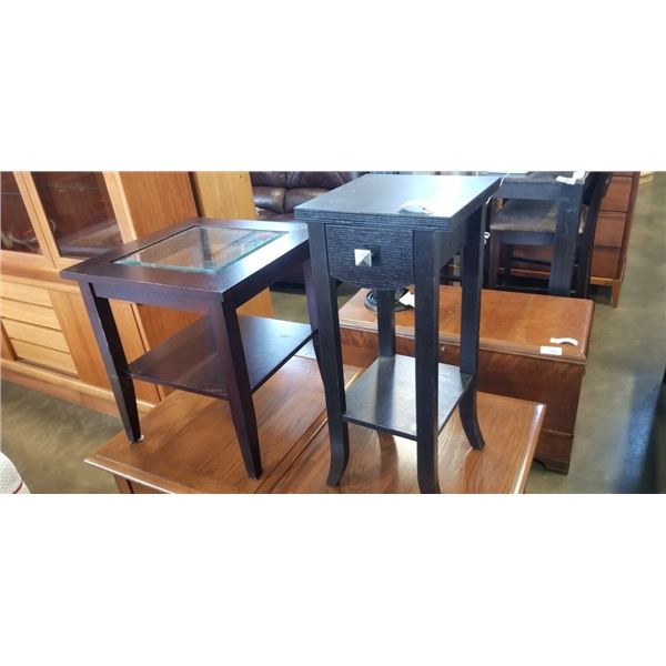 2 SIDE TABLES