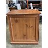 Image 3 : OAK 2 DRAWER FILE CABINET