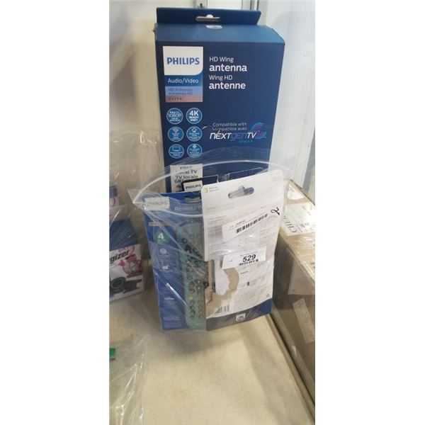 PHILIPS HD WING ANTENNA AND 5 UNIVERSAL REMOTES