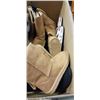 Image 2 : SIX PAIRS OF NEW SIZE 6 FOOTWEAR