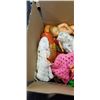 Image 2 : COLLECTIBLE DOLLS