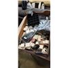 Image 3 : 2 BOXES OF JEWELRY DISPLAYERS, BOXES ETC