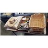 Image 1 : TWO TRAYS OF FIGURINES AND DECOR ITEMS ETC.