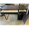 Image 2 : MODERN DESK