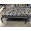 Image 3 : PATIO SUN LOUNGER WITH CUSHION AND SIDE TABLE