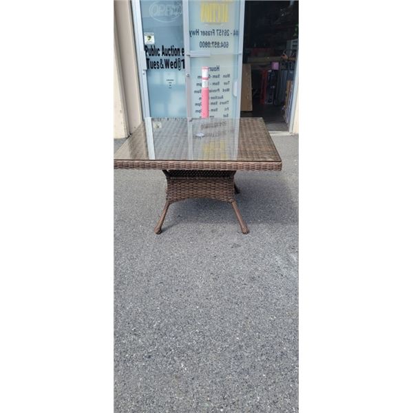 NEW RATANA 48 X 48 DARK BROWN OUTDOOR PATIO TABLE WITH TEMPERED GLASS TOP, RETAIL $599 USD 2 BOX LOT