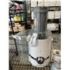 Image 3 : JUICEMAN 3IN1 JUICER - TESTED WORKING, RETAIL $109