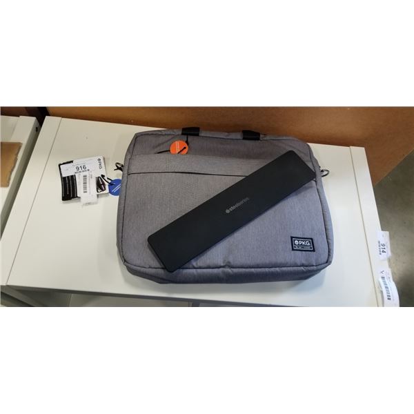 PKG SPADINA MESSANGER LAPTOP BAG AND WRIST REST