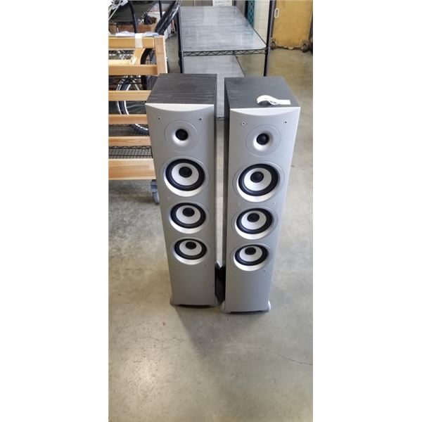PAIR OF REFERANCE AUDIO TOWER SPEAKERS, MODEL R35T
