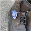 Image 3 : 4 PAIRS OF SIZE 10 FOOTWEAR RUNNING SHOES AND WATERPROOF BOOTS