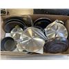 Image 2 : LARGE LOT OF POTS AND PANS