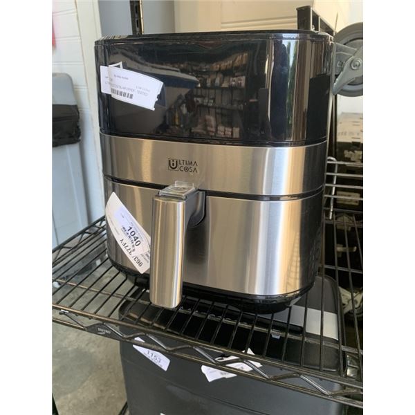 ULTIMA COSA 5.2QT DIGITAL AIR FRYER - TESTED WORKING, RETAIL $229