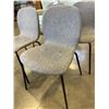 Image 2 : 4 IKEA STACKING CHAIRS