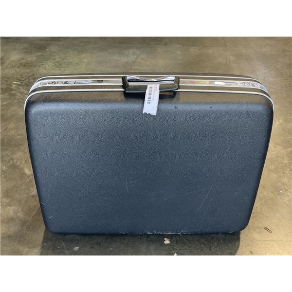 VINTAGE SAMSONITE SUITCASE