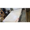 Image 1 : QUEENSIZE NOVAFORM MEMORY FOAM MATTRESS WITH BOXSPRING