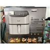 Image 2 : BELLA PRO 5.7L TOUCHSCREEN AIR FRYER - TESTED WORKING, RETAIL $219