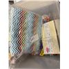 Image 3 : TOTE FULL OF NEW QUILTING MATERIAL