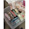 Image 4 : TOTE FULL OF NEW QUILTING MATERIAL