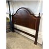 Image 1 : KINGSIZE BOMBAY CO. FURNITURE HEADBOARD