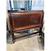 Image 1 : QUEENSIZE BOMBAY CO. FURNITURE HEADBOARD