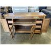 Image 2 : OAK SIDEBOARD WITH GLASS ACCENT DOORS