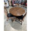 Image 2 : 3' ROUND DINING TABLE WITH 3 CHAIRS
