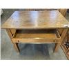 Image 2 : ANTIQUE QUARTER SAWN OAK SINGLE DRAWER DESK