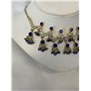 Image 2 : SOUTH EAST ASIAN NECKLACE ON STAND (INCLUDED)