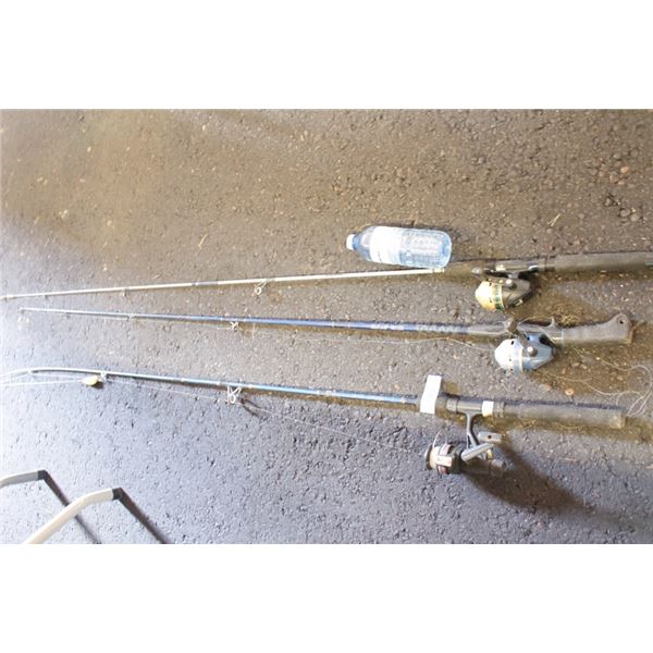 3 Fishing Rods