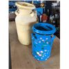 Image 1 : 2 Milk Cans 8 Gal. and 3 Gal.