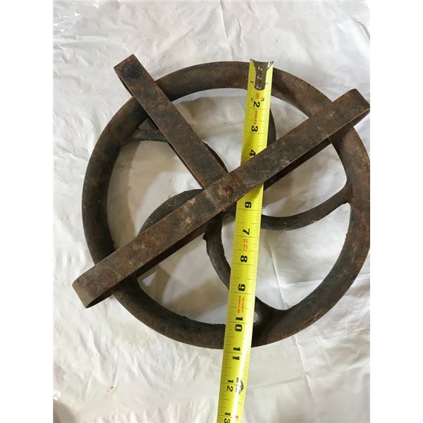 Antique Well Pulley D11''