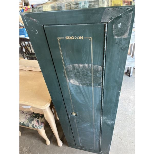 Stack-On 8 Rifle Gun Cabinet No Key