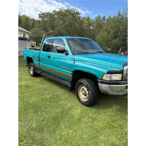 1997 Dodge 150  (Watch Movie)