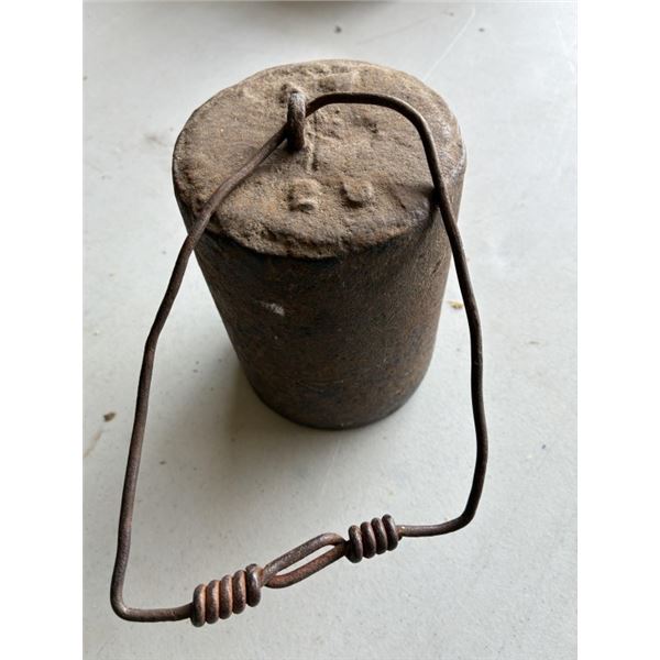 Antique 25 lb. Scale Weight